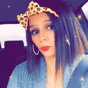 Meet your Posher, Becky